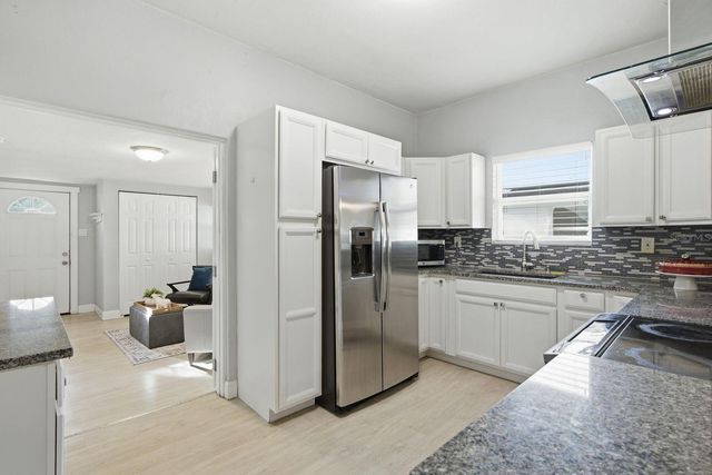 2815 N TALIAFERRO AVENUE, Tampa, FL 33602