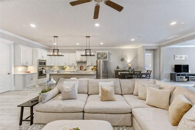 2160 Rope Maker Road, Conroe, TX 77384