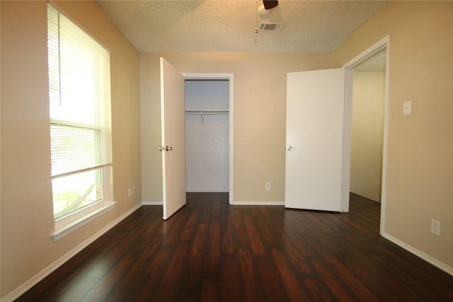 3732 Bonnie Drive C, Fort Worth, TX 76116