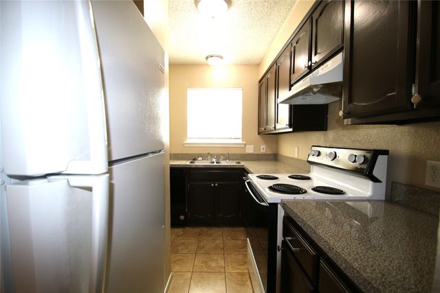 3732 Bonnie Drive C, Fort Worth, TX 76116