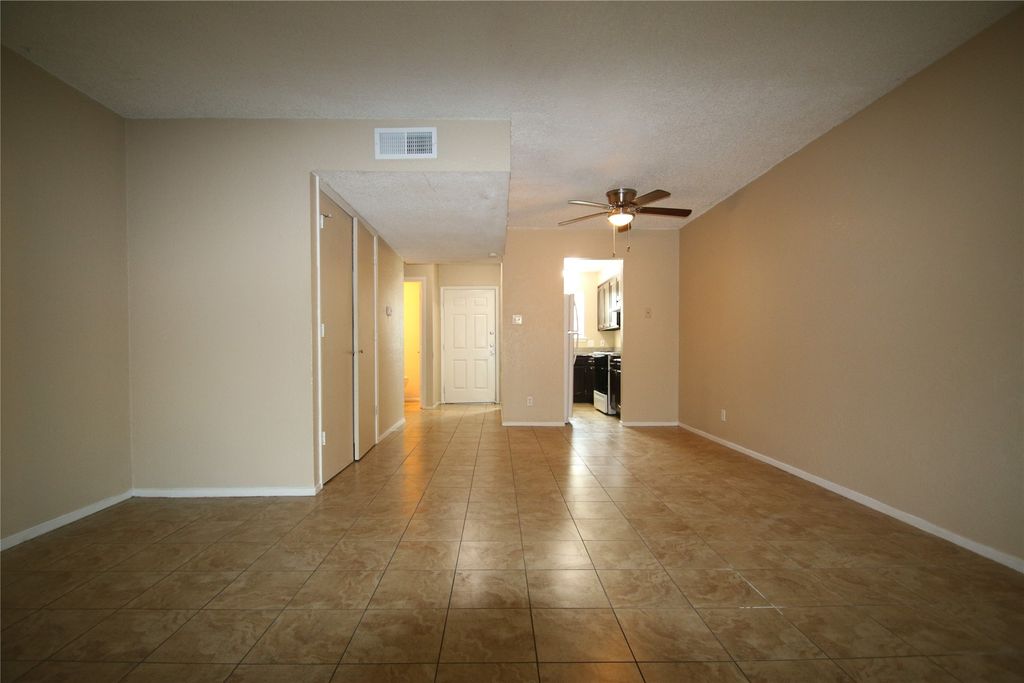 3732 Bonnie Drive C, Fort Worth, TX 76116