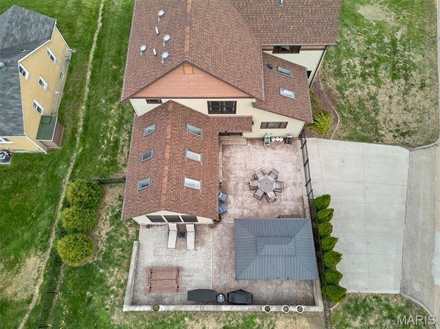 416 W 12th Street, Hermann, MO 65041