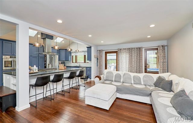 416 W 12th Street, Hermann, MO 65041