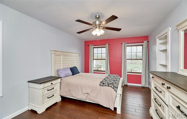 416 W 12th Street, Hermann, MO 65041