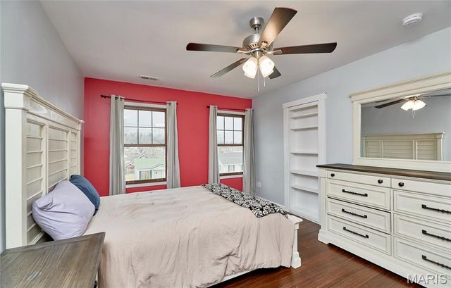 416 W 12th Street, Hermann, MO 65041