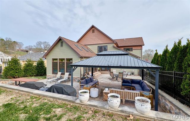 416 W 12th Street, Hermann, MO 65041