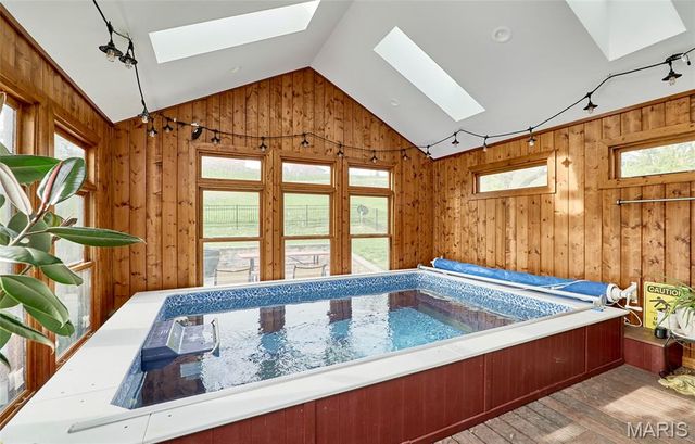 416 W 12th Street, Hermann, MO 65041