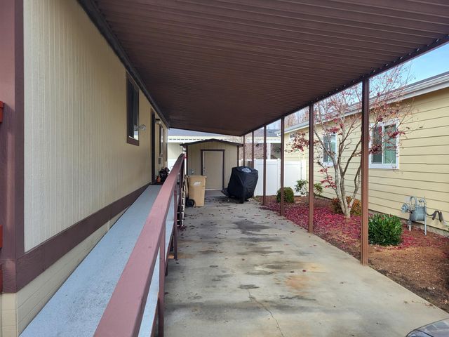 216 Kingsley Drive, Grants Pass, OR 97526