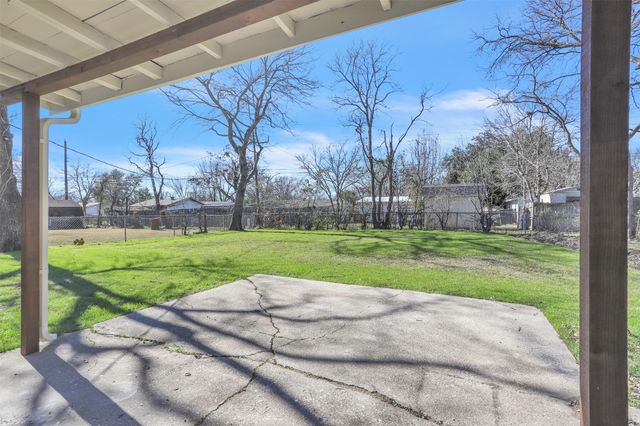 725 Grande Drive, Mesquite, TX 75149