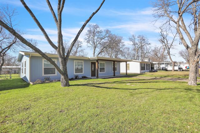 725 Grande Drive, Mesquite, TX 75149
