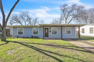 725 Grande Drive, Mesquite, TX 75149