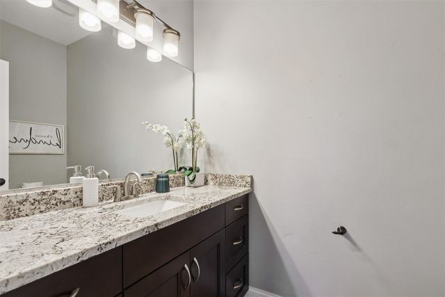 7628 Silverstone Court, Johnston, IA 50131