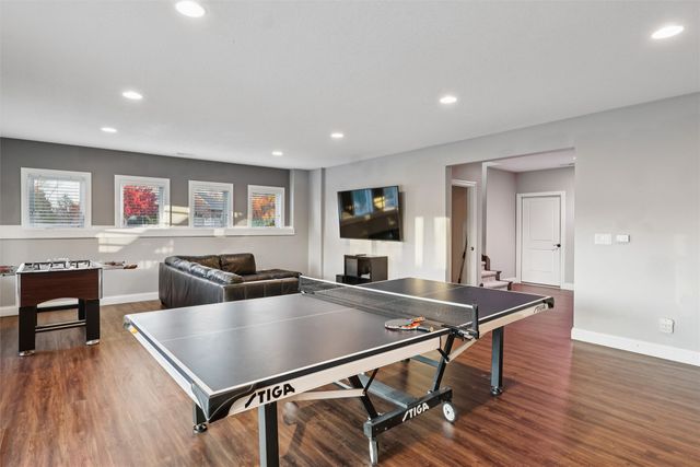 7628 Silverstone Court, Johnston, IA 50131