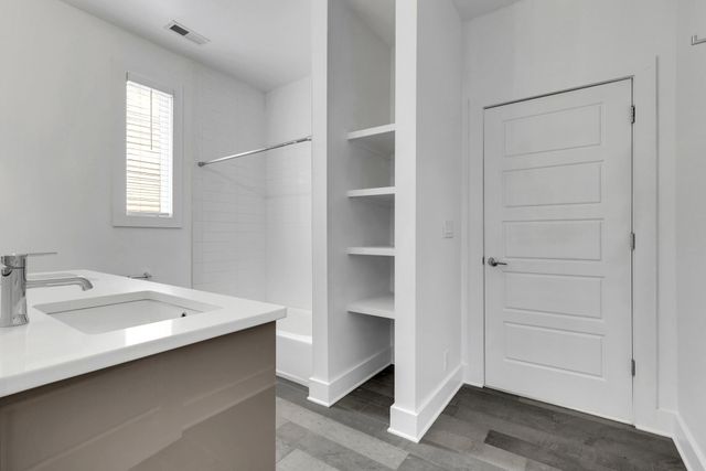 1806 Cahal Ave, Nashville, TN 37206