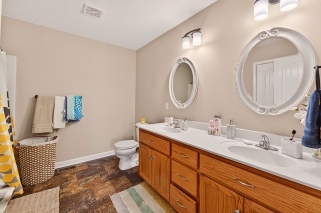 1031 Meridian Dr, Castalian Springs, TN 37031