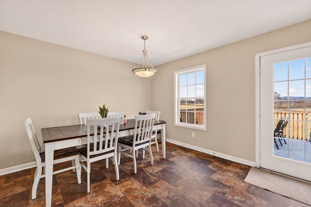 1031 Meridian Dr, Castalian Springs, TN 37031