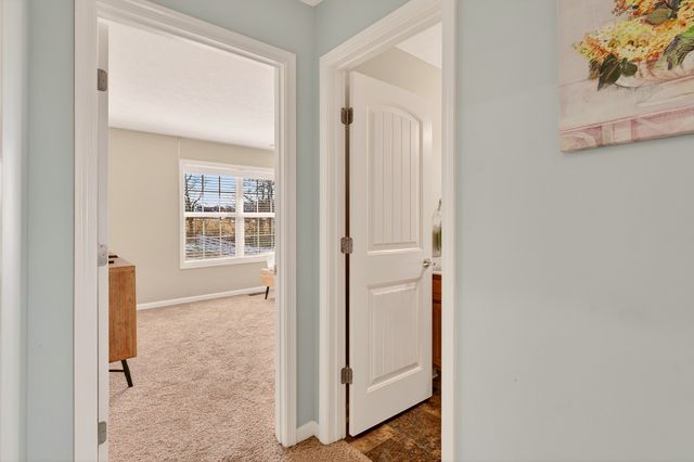 1031 Meridian Dr, Castalian Springs, TN 37031