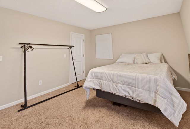 1031 Meridian Dr, Castalian Springs, TN 37031