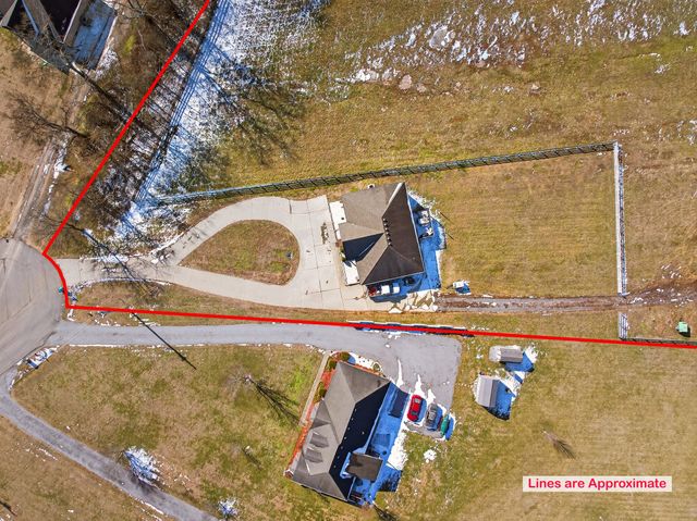 1031 Meridian Dr, Castalian Springs, TN 37031