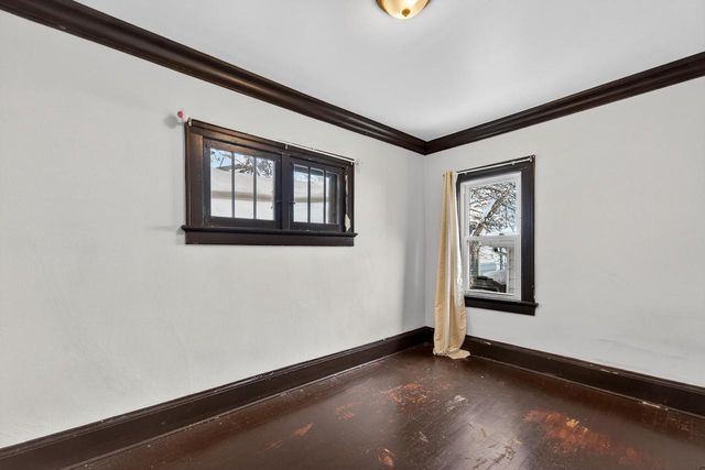 1732 W Scott STREET, Milwaukee, WI 53204