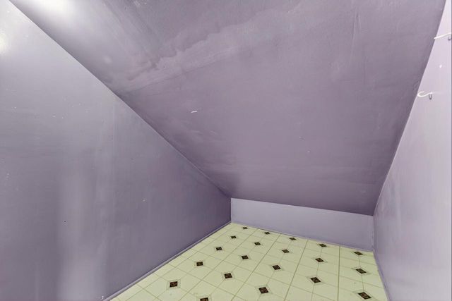 1732 W Scott STREET, Milwaukee, WI 53204