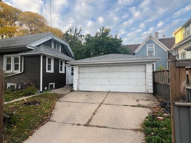 1732 W Scott STREET, Milwaukee, WI 53204