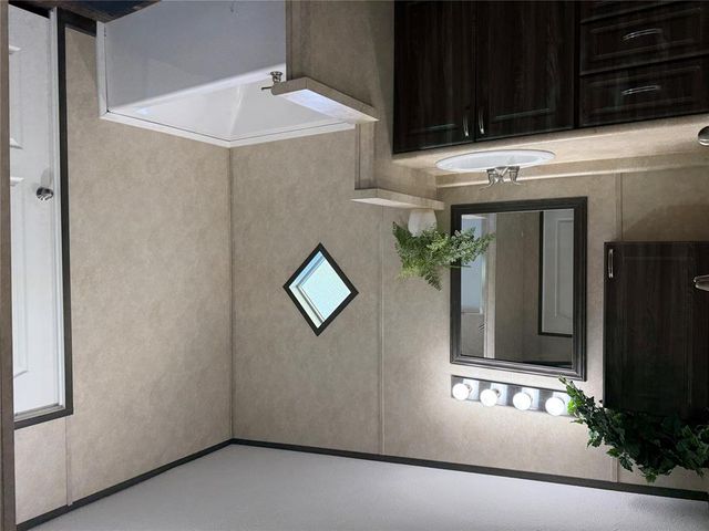 335744 E Creek Crossing Road, Meeker, OK 74855