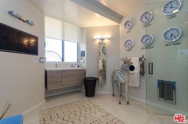 510 Leslie Lane B, Beverly Hills, CA 90210