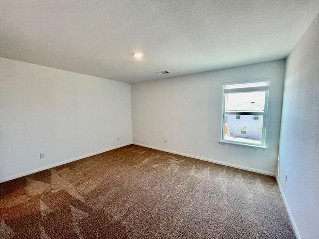 126 Fox Glen TRL, Jarrell, TX 76537