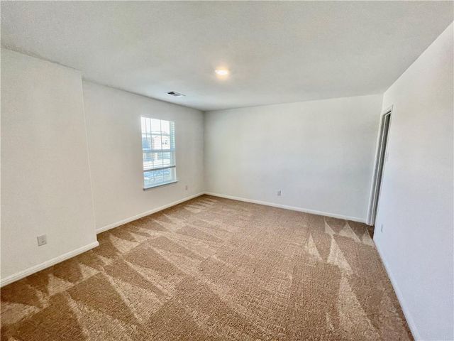 126 Fox Glen TRL, Jarrell, TX 76537