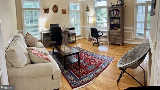 202 MARTINS LN, Rockville, MD 20850