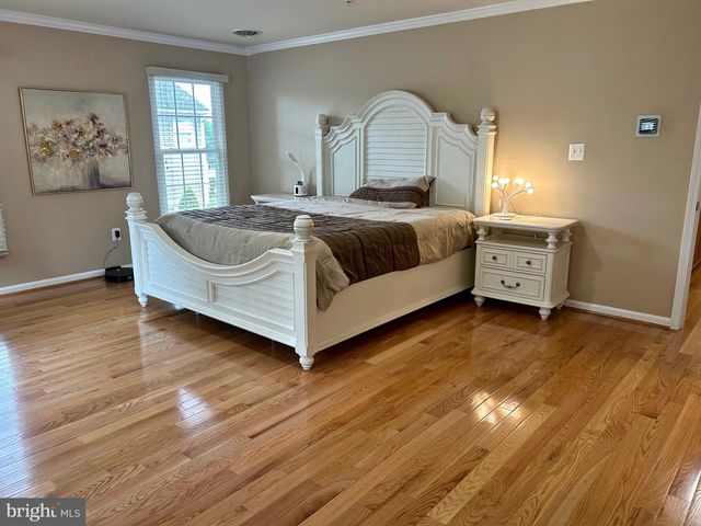 202 MARTINS LN, Rockville, MD 20850