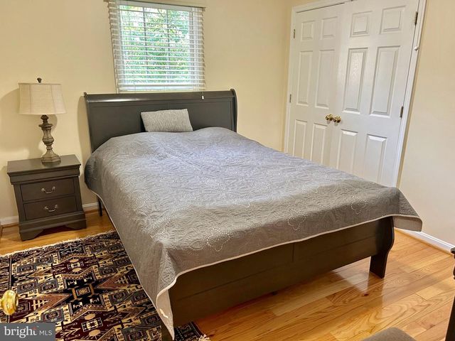 202 MARTINS LN, Rockville, MD 20850