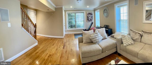 202 MARTINS LN, Rockville, MD 20850
