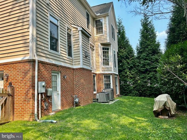 202 MARTINS LN, Rockville, MD 20850