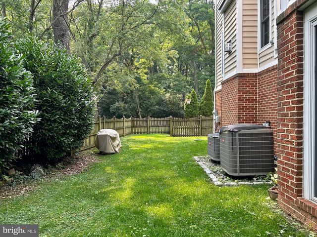 202 MARTINS LN, Rockville, MD 20850
