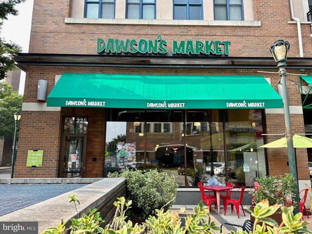 202 MARTINS LN, Rockville, MD 20850