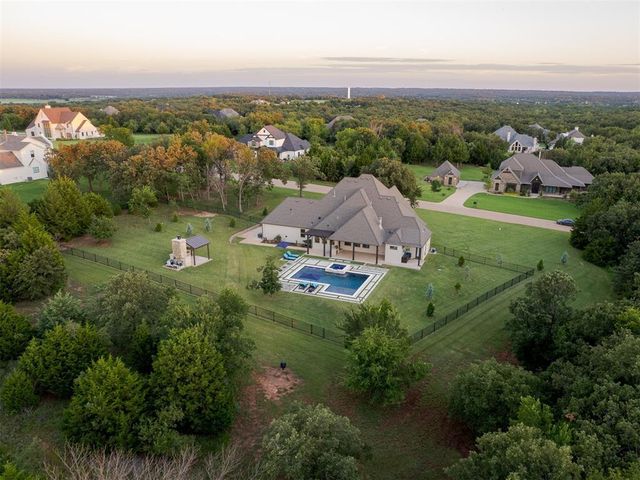 11601 Piazza Way, Arcadia, OK 73007