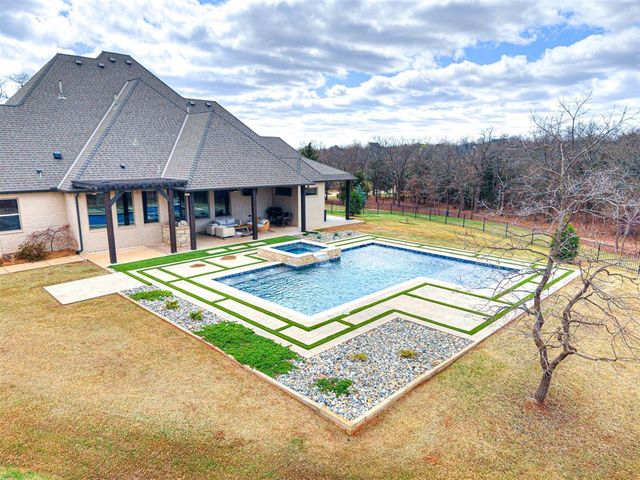 11601 Piazza Way, Arcadia, OK 73007