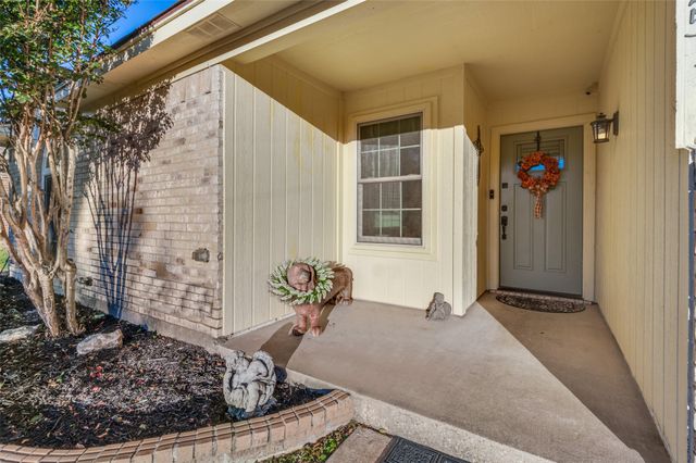 7125 Woodhinge Drive, Benbrook, TX 76126