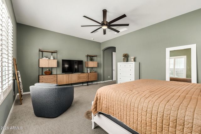 10901 E TARRAGON Avenue, Mesa, AZ 85212