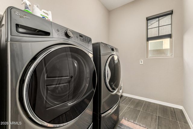 10901 E TARRAGON Avenue, Mesa, AZ 85212