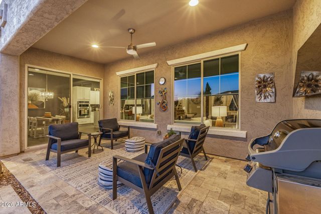 10901 E TARRAGON Avenue, Mesa, AZ 85212