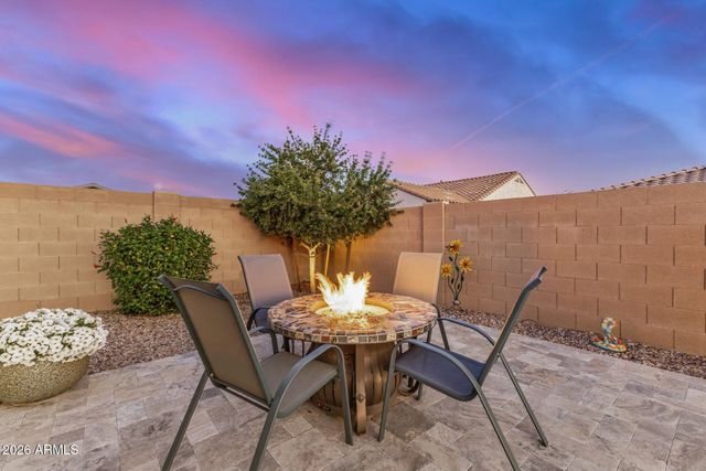 10901 E TARRAGON Avenue, Mesa, AZ 85212