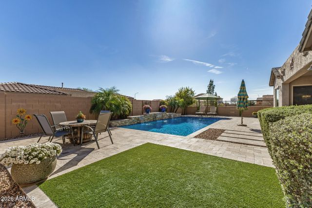 10901 E TARRAGON Avenue, Mesa, AZ 85212