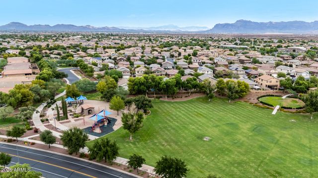 10901 E TARRAGON Avenue, Mesa, AZ 85212