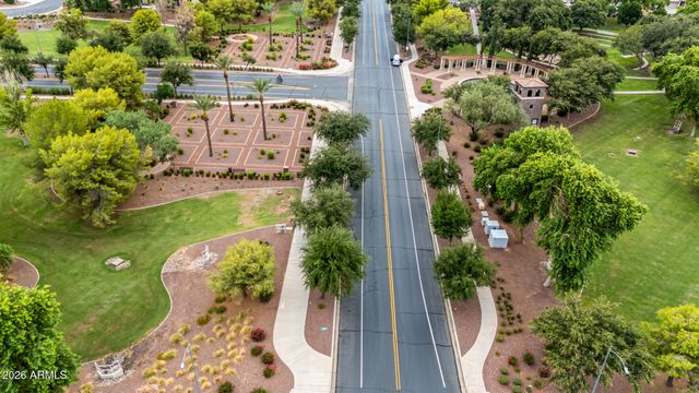 10901 E TARRAGON Avenue, Mesa, AZ 85212