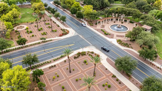 10901 E TARRAGON Avenue, Mesa, AZ 85212