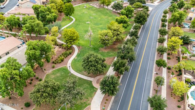 10901 E TARRAGON Avenue, Mesa, AZ 85212