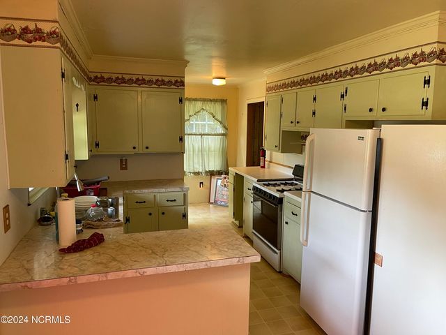 600 Mallard Drive, Roper, NC 27970